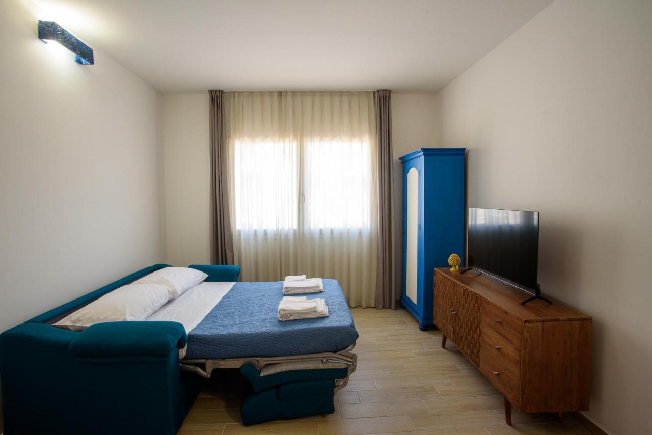 Central Station Apartments - Fanale Rentals ปาแลร์โม ภายนอก รูปภาพ